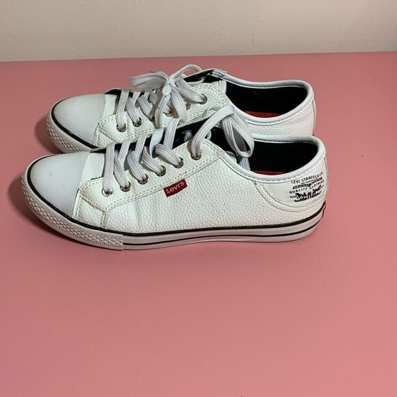 Levi Strauss & Company Women's Shoes Size 8.5 White Levi's Comfort - Picture 1 of 12